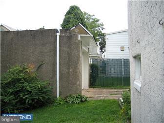 29 Overhill Road Upper Darby, PA 19082 - Photo 8 of 12