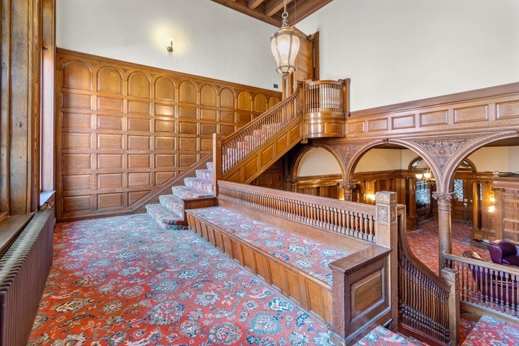 273 Commonwealth Avenue, Unit 9 Boston, MA 02116 - Photo 21 of 26 a view of entryway with a front door