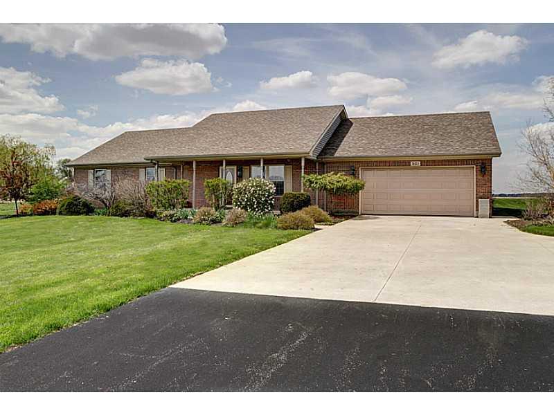 951 North Kuther Road Sidney, OH 45365 - Photo 2 of 23