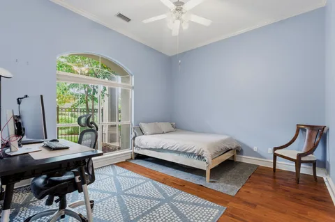 $1,068,000 | 6 Harbor Cove Drive, The Woodlands, TX 77381