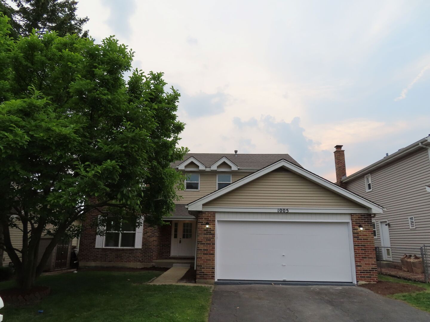 1005 East Olde Virginia Road Palatine, IL 60074 - Photo 1 of 21 Gallery Image 1