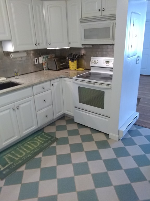 70 North Street, Unit E Barnstable, MA 02601 - Photo 3 of 12