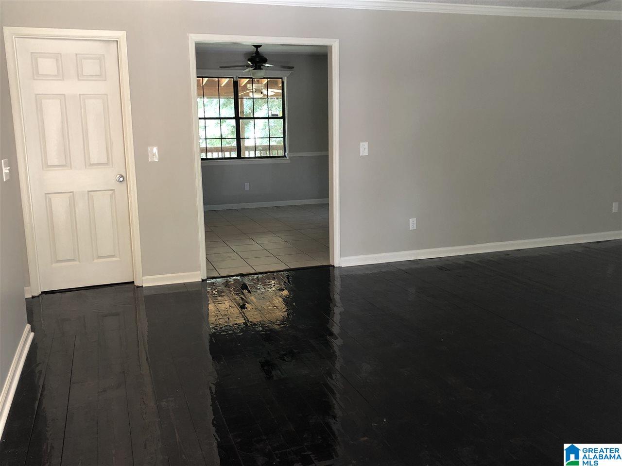 633 12th Street Northwest Alabaster, AL 35007 - Photo 3 of 37