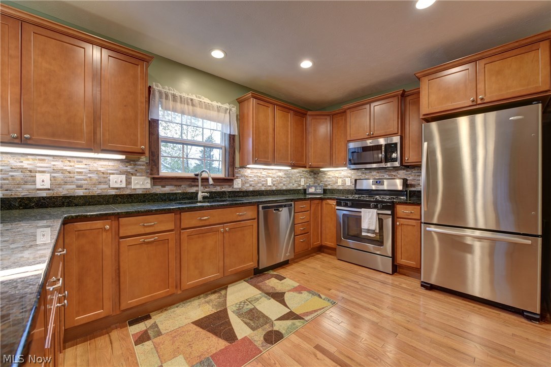 13133 Sprague Road Strongsville, OH 44136 - Photo 17 of 35 Gallery Image 17