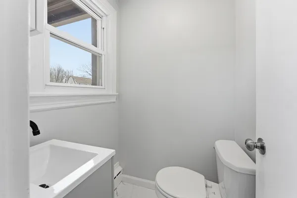 $339,900 | 21 Wrona Street, Springfield, MA 01151