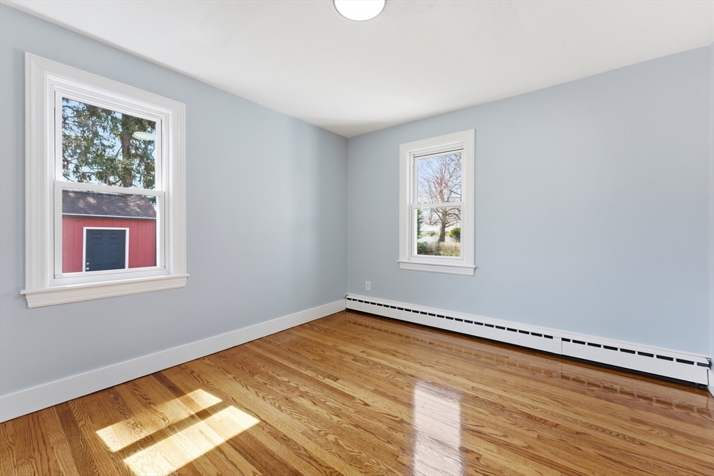 21 Wrona Street Springfield, MA 01151 - Photo 18 of 37