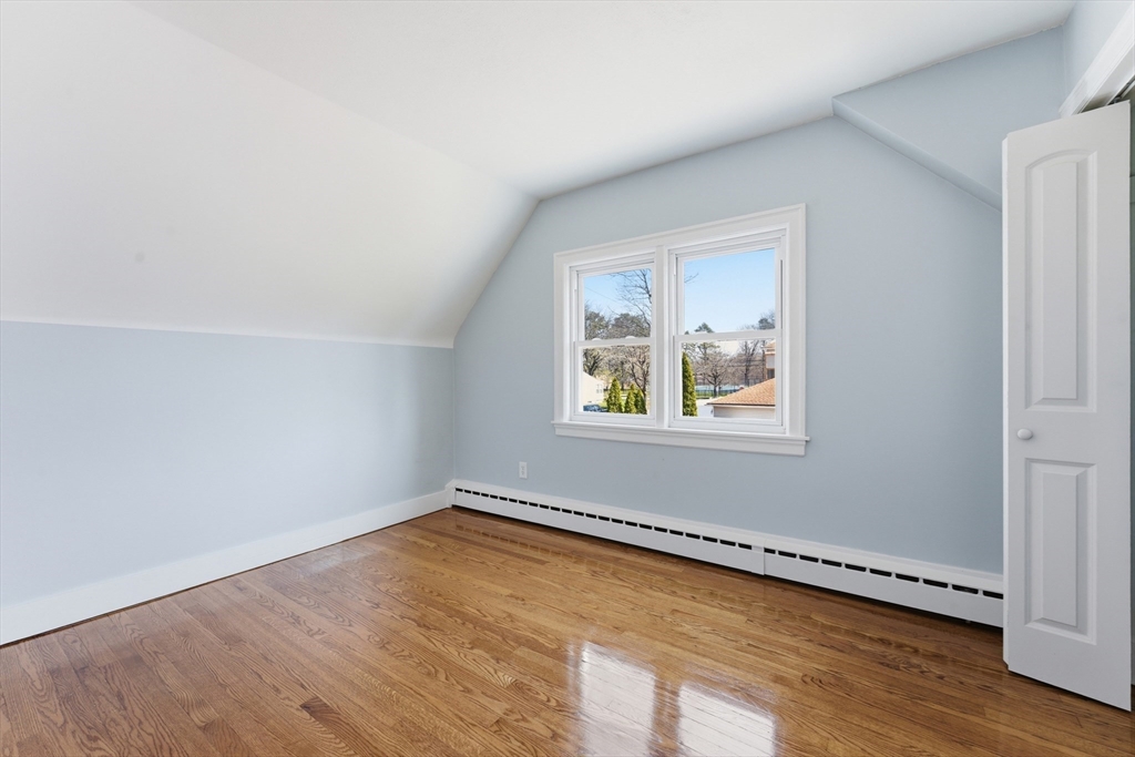 21 Wrona Street Springfield, MA 01151 - Photo 27 of 37