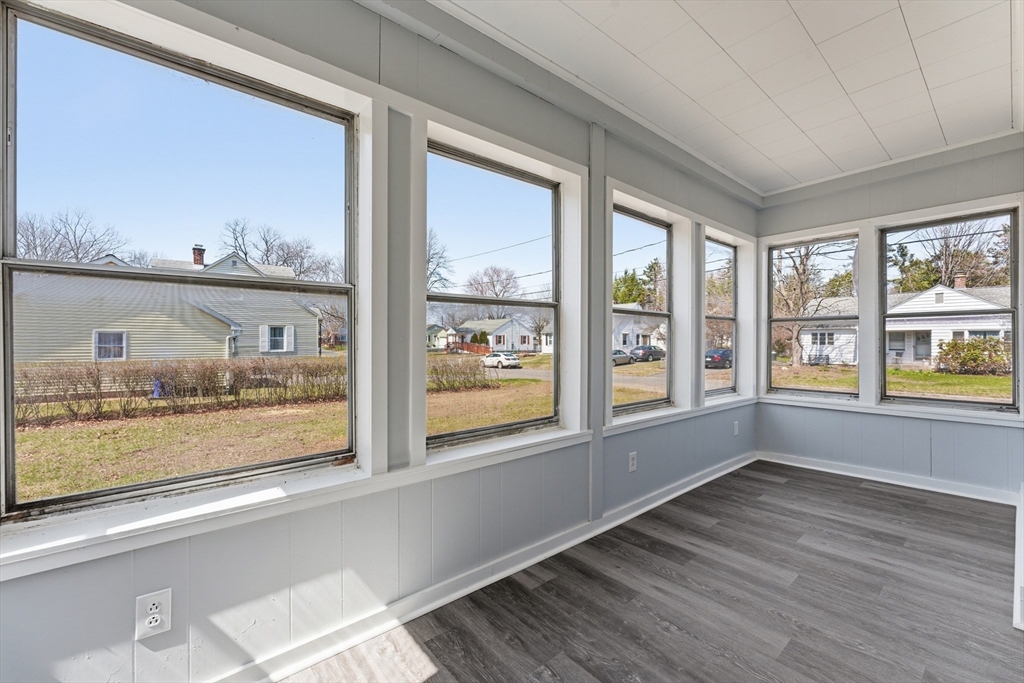 21 Wrona Street Springfield, MA 01151 - Photo 33 of 37