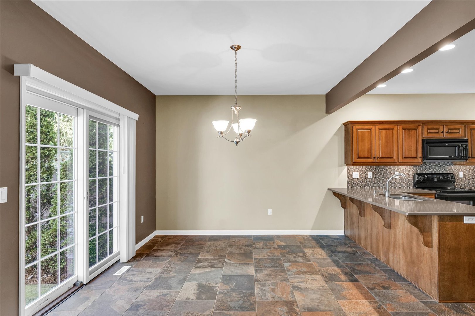 1616 Cobblefield Road Champaign, IL 61822 - Photo 12 of 49 Gallery Image 12