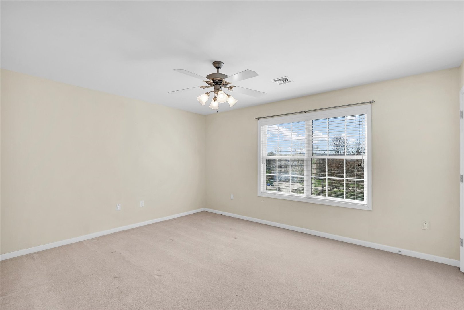 1616 Cobblefield Road Champaign, IL 61822 - Photo 28 of 49 Gallery Image 28