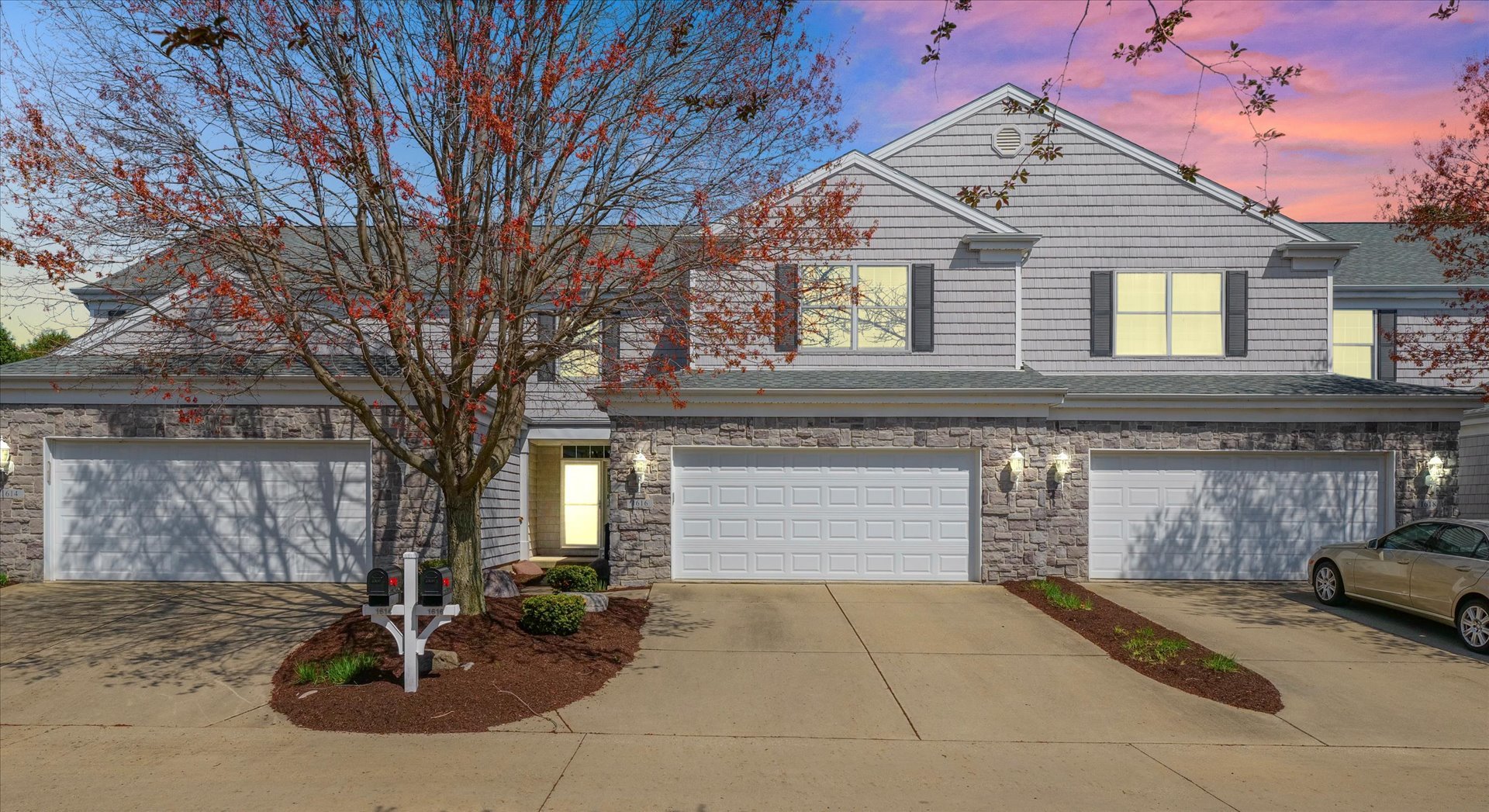 1616 Cobblefield Road Champaign, IL 61822 - Photo 3 of 49 Gallery Image 3