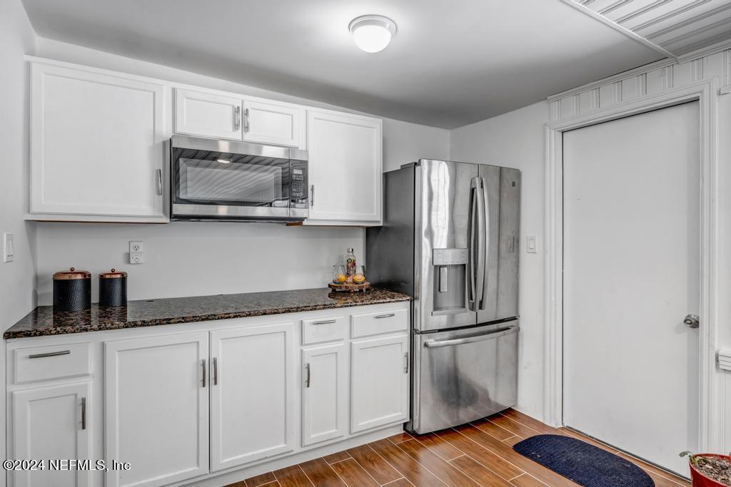 3304 Claremont Road Jacksonville, FL 32207 - Photo 12 of 33 3304 Claremont-19