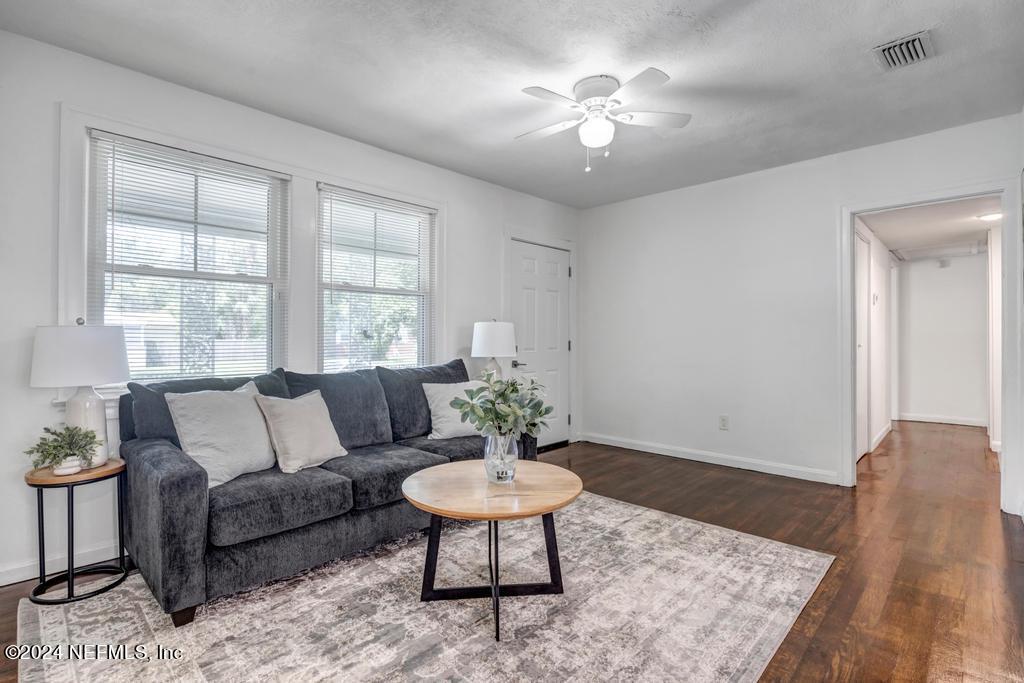 3304 Claremont Road Jacksonville, FL 32207 - Photo 7 of 33 3304 Claremont-7