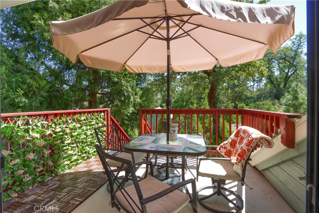 50840 Smoke Tree Trail Bass Lake, CA 93604 - Photo 12 of 36 a outdoor view with a seating space