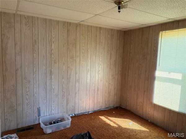 $39,900 | 333 North Dye Street, Virden, IL 62690