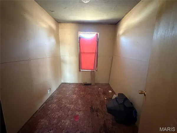 $39,900 | 333 North Dye Street, Virden, IL 62690