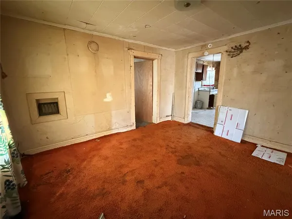 $39,900 | 333 North Dye Street, Virden, IL 62690