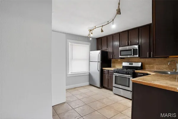 $119,900 | 9407 Muriel Avenue, St. Louis, MO 63114