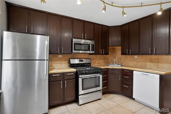 $119,900 | 9407 Muriel Avenue, St. Louis, MO 63114