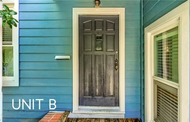 $1,400,000 | 408 West 33rd Street, Austin, TX 78705