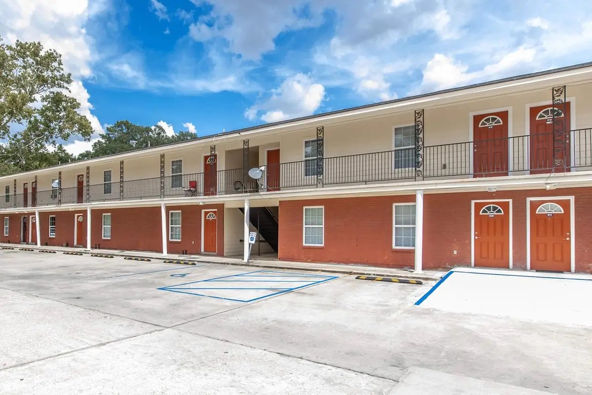 4115 Mohican-Prescott Crossover Baton Rouge, LA 70805 - Photo 2 of 9