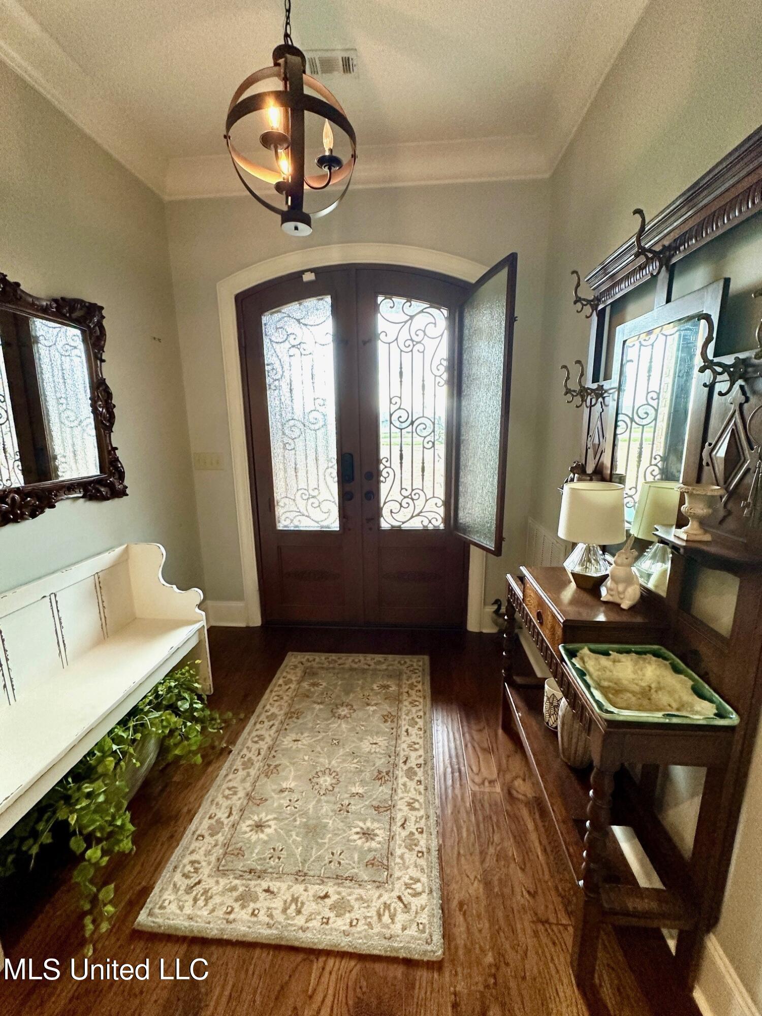 531 Laughlin Road Cleveland, MS 38732 - Photo 5 of 30 I- Door