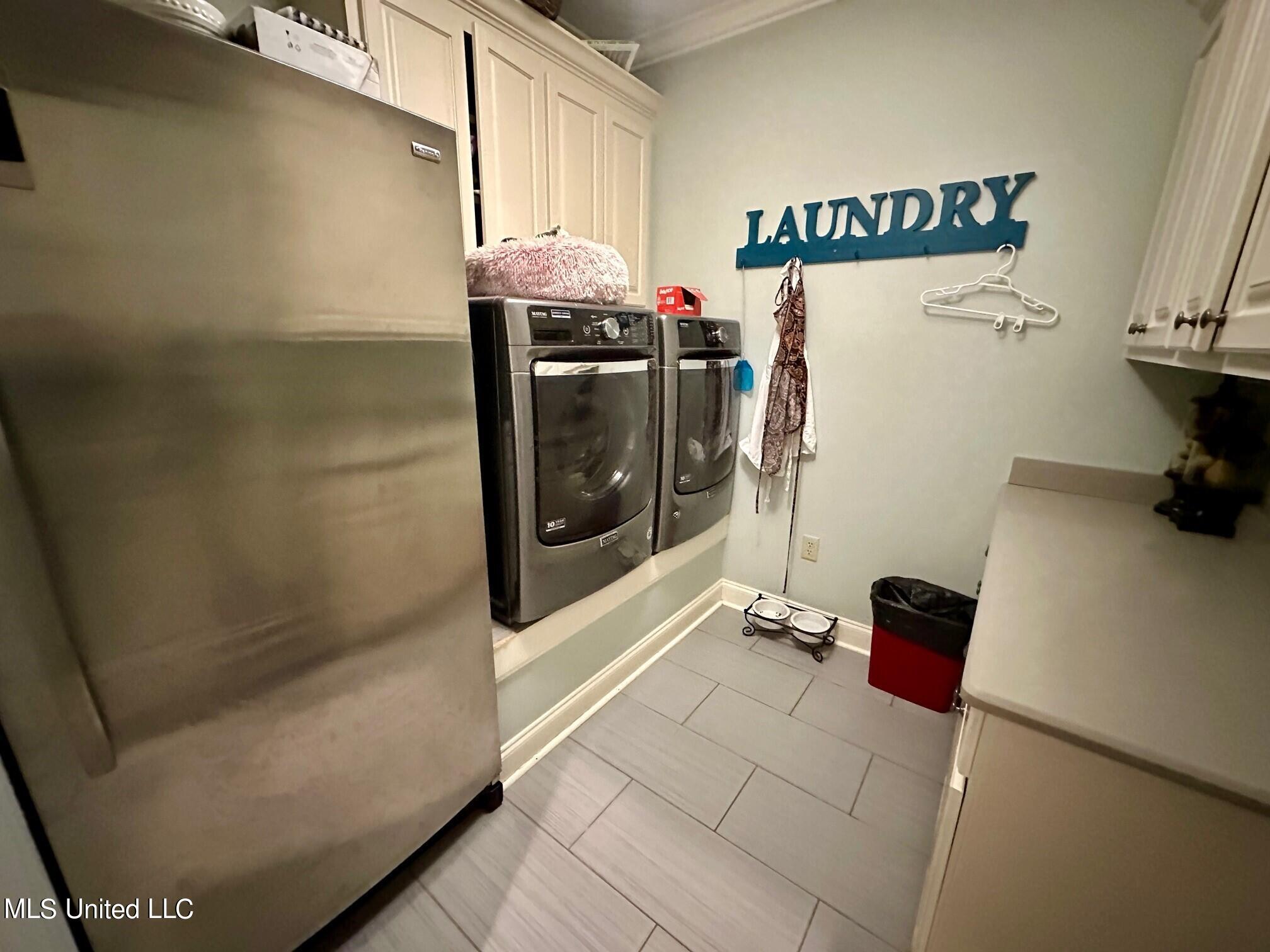 531 Laughlin Road Cleveland, MS 38732 - Photo 9 of 30 I- Mud Room Laundry