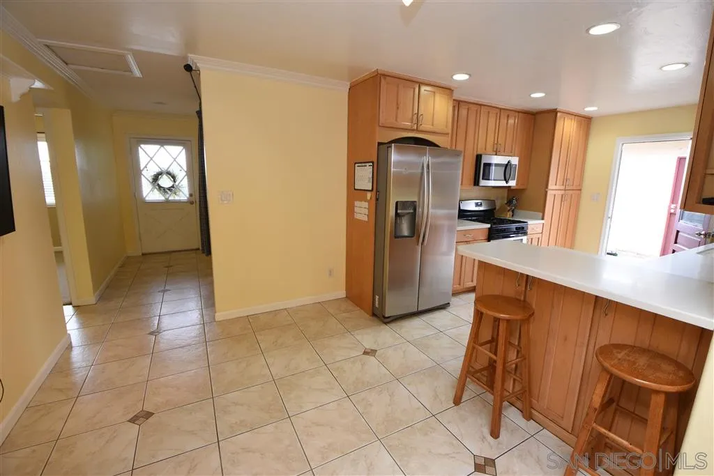 8822 Harness Street Spring Valley, CA 91977 - Photo 11 of 23 Gallery Image 11