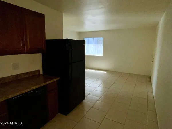 $849 | 2417 West Campbell Avenue, Unit 101, Phoenix, AZ 85015