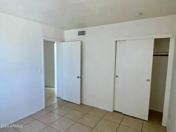 $849 | 2417 West Campbell Avenue, Unit 101, Phoenix, AZ 85015