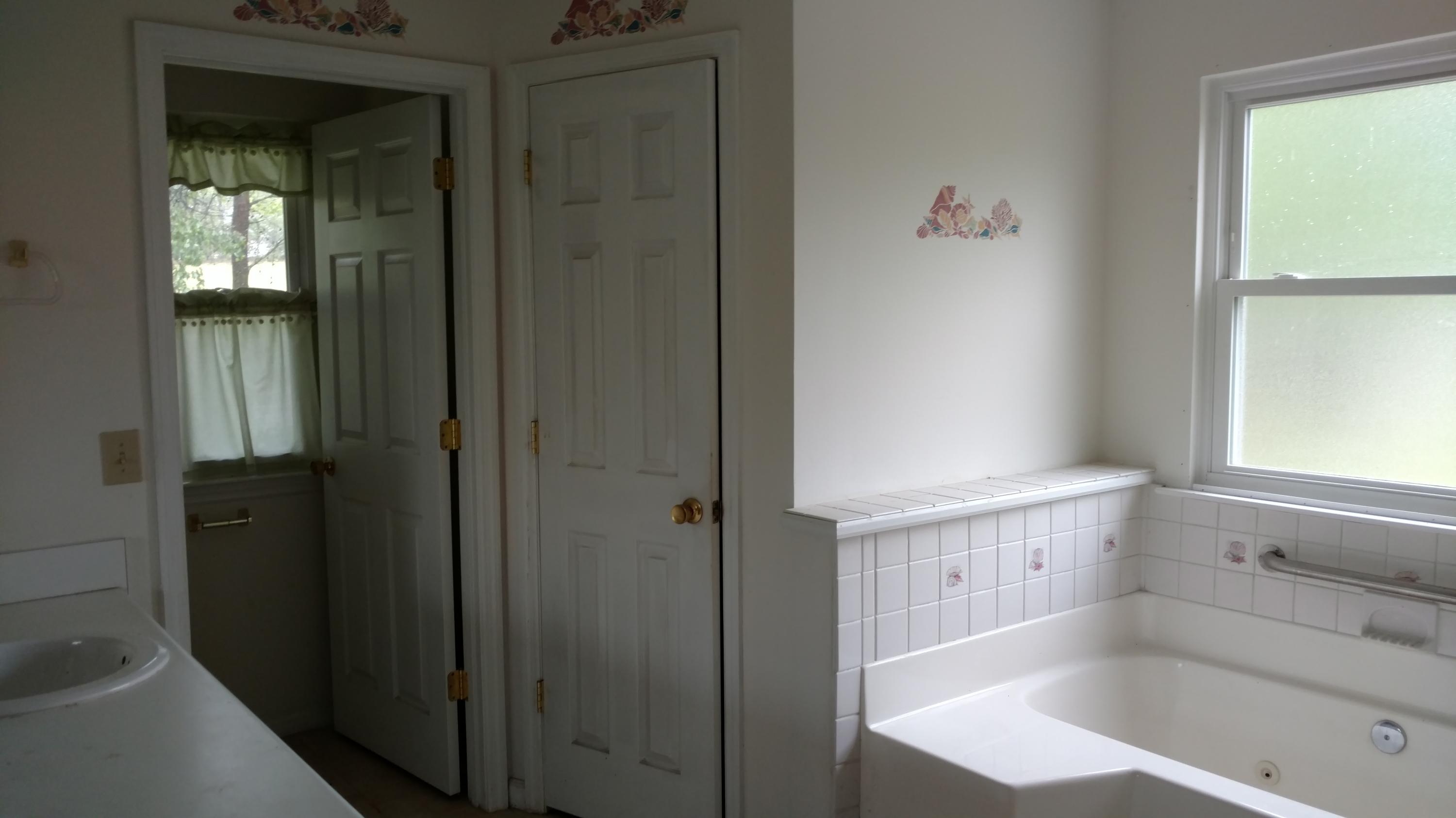 316 Highwater Road Soddy Daisy, TN 37379 - Photo 9 of 15 bathroom master