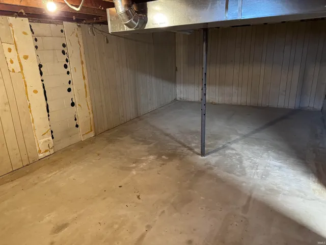 $1,700 | 2418 East 550 North, Rochester, IN 46975