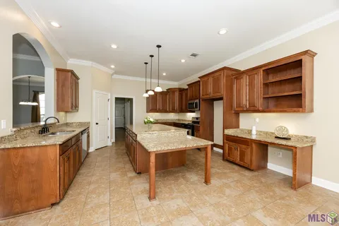 $365,500 | 4123 Stonewall Drive, Addis, LA 70710