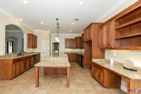 $365,500 | 4123 Stonewall Drive, Addis, LA 70710