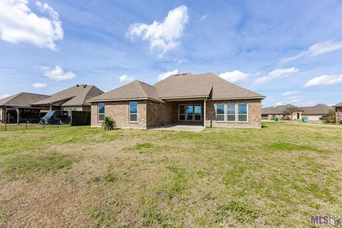 $365,500 | 4123 Stonewall Drive, Addis, LA 70710