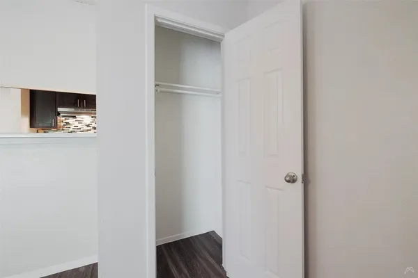 a view of utility room