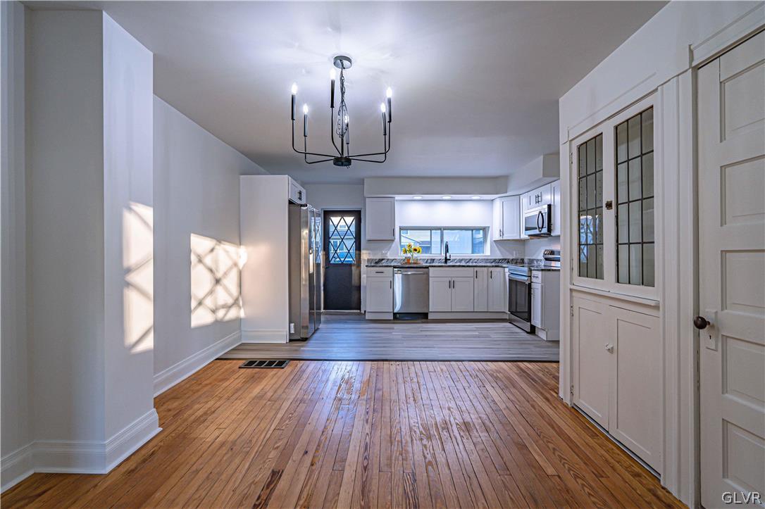 820 Hawthorne Road Bethlehem, PA 18018 - Photo 5 of 19 Gallery Image 5
