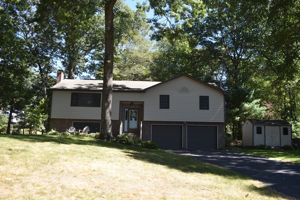 175 Mason Road Northbridge, MA 01588 - Photo 2 of 11 Gallery Image 2