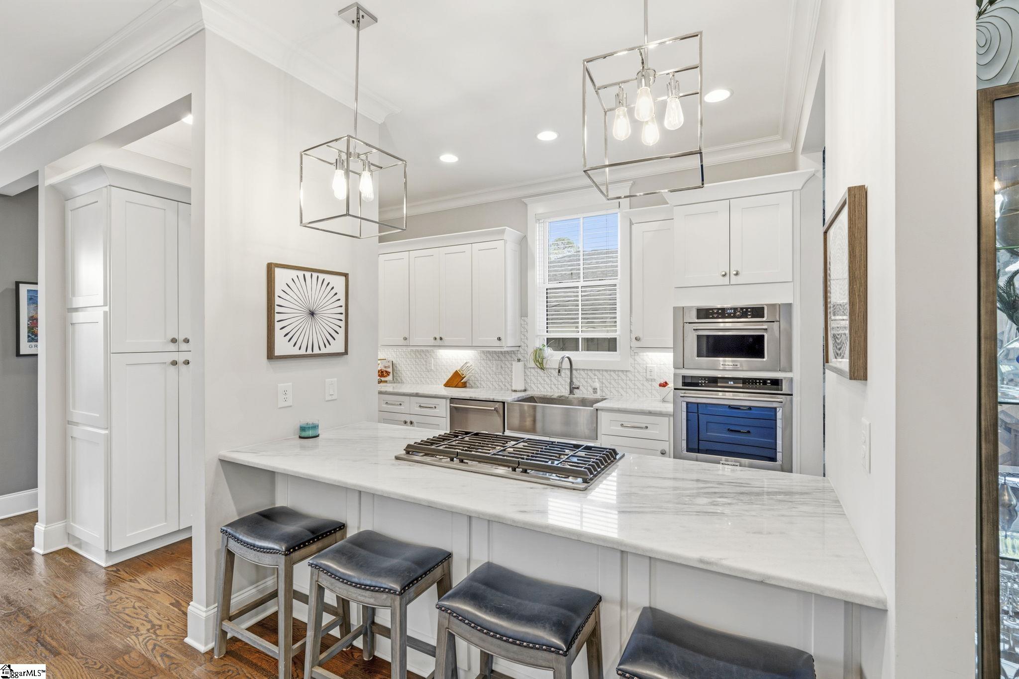 208 B Perry Avenue Greenville, SC 29601 - Photo 11 of 49