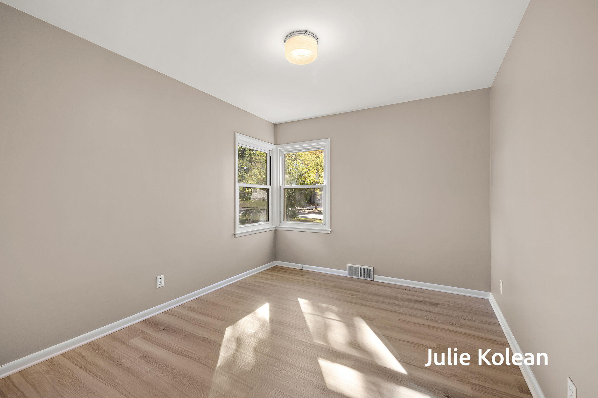753 Summer Street Spring Lake, MI 49456 - Photo 21 of 53 Primary Bedroom