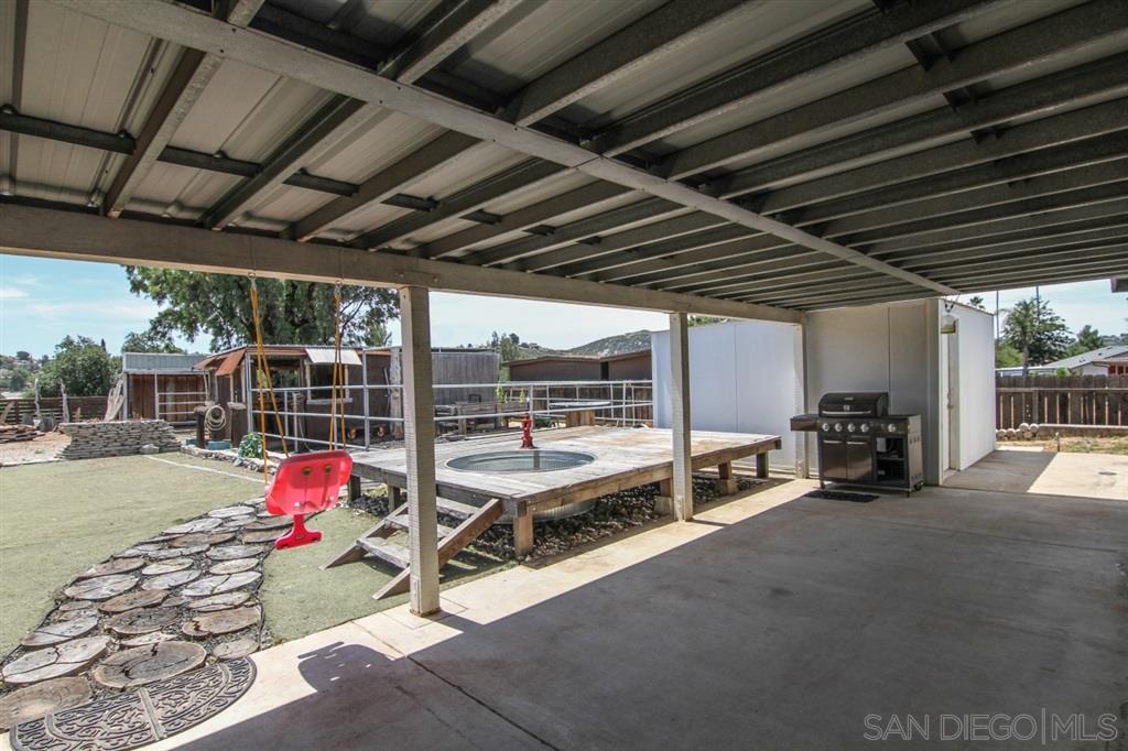 24263 Del Amo Road Ramona, CA 92065 - Photo 19 of 23 Gallery Image 19