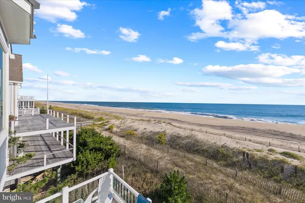$5,874,000 | 40110 Owens Court, Fenwick Island, DE 19944