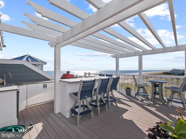 $5,874,000 | 40110 Owens Court, Fenwick Island, DE 19944