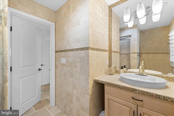 $5,874,000 | 40110 Owens Court, Fenwick Island, DE 19944