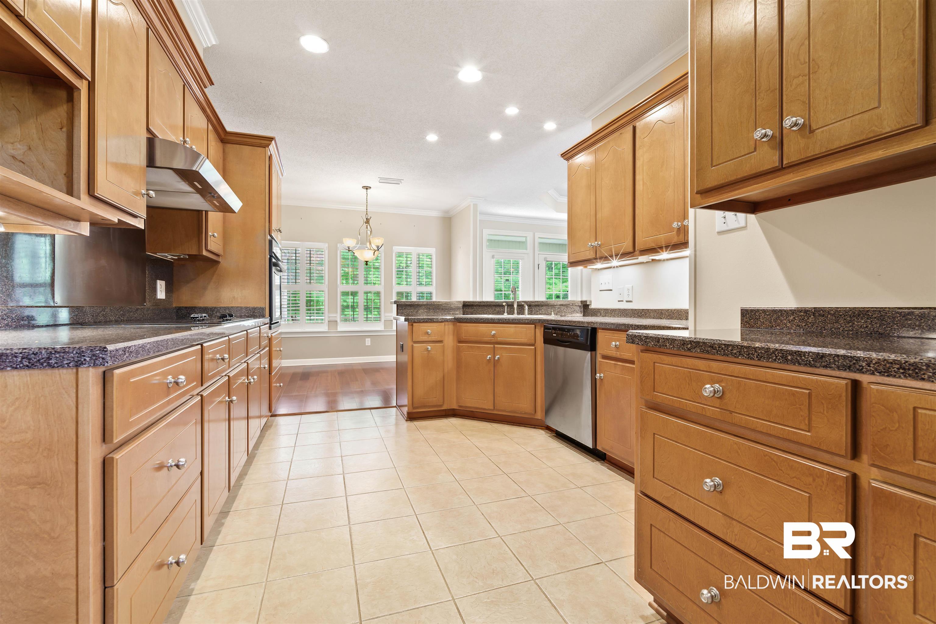 553 Summerlake Drive East Mobile, AL 36608 - Photo 11 of 35
