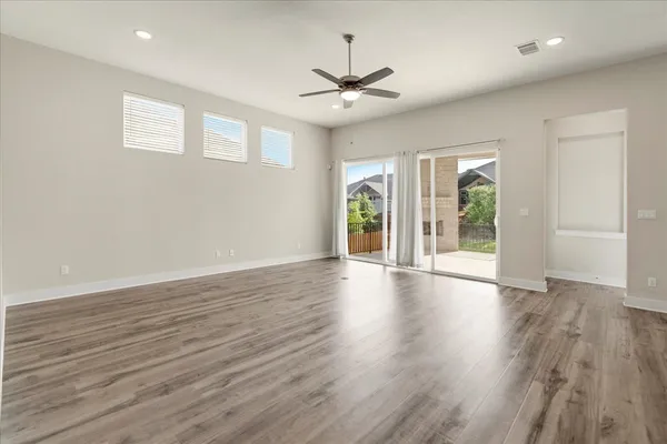 $4,500 | 6101 Antelope Well Lane, Austin, TX 78738