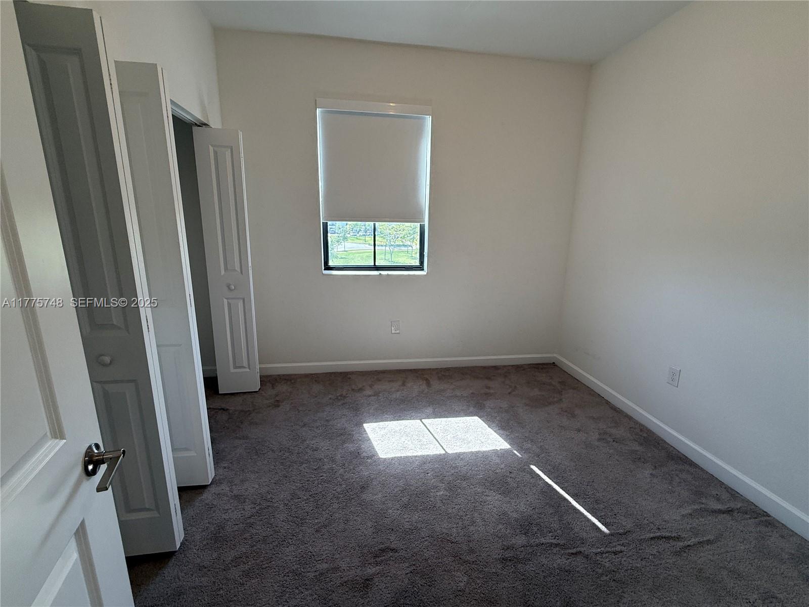 23373 Southwest 129th Path, Unit 23373 Homestead, FL 33032 - Photo 6 of 24