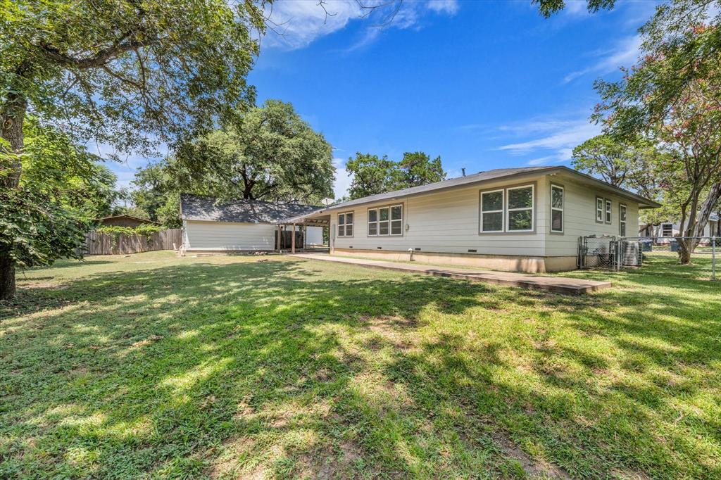 4600 Cedar Mountain Drive Waco, TX 76708 - Photo 27 of 33 a front view of house with yard and green space