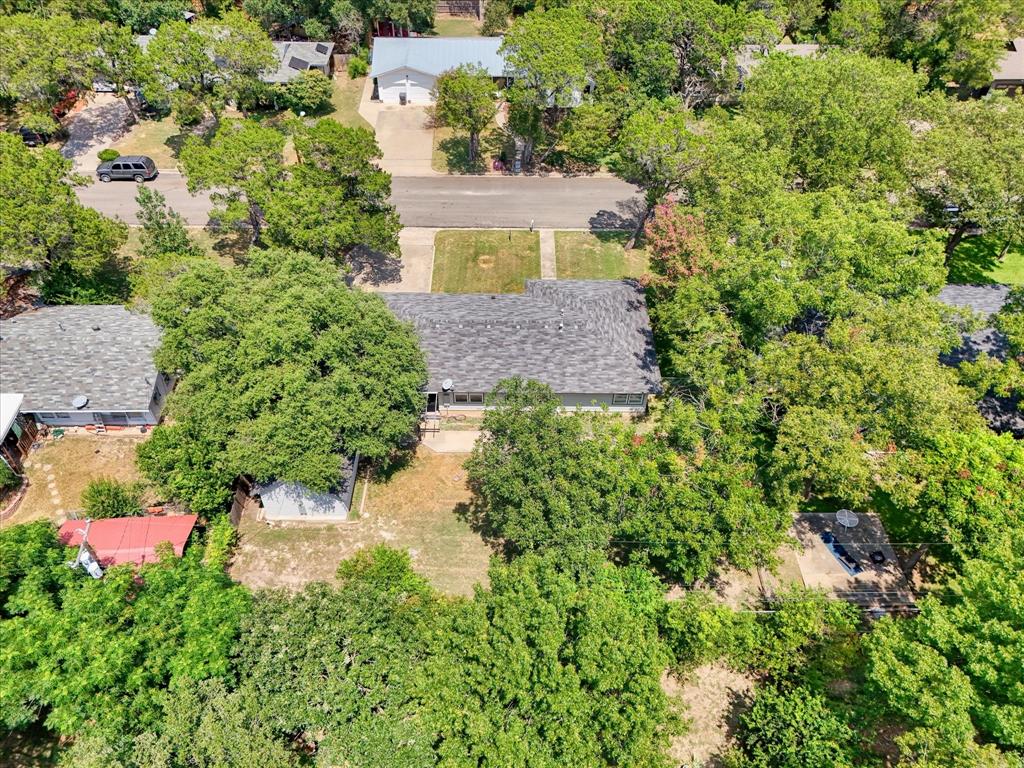 4600 Cedar Mountain Drive Waco, TX 76708 - Photo 30 of 33 an aerial view of a house with a yard and garden