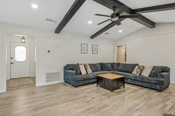 $275,000 | 14553 Stone Creek Drive, Tyler, TX 75709